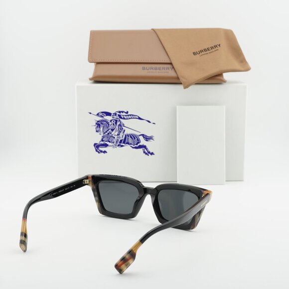 Burberry BE4392U 405587 Square Sunglasses - Black/Grey main image 7